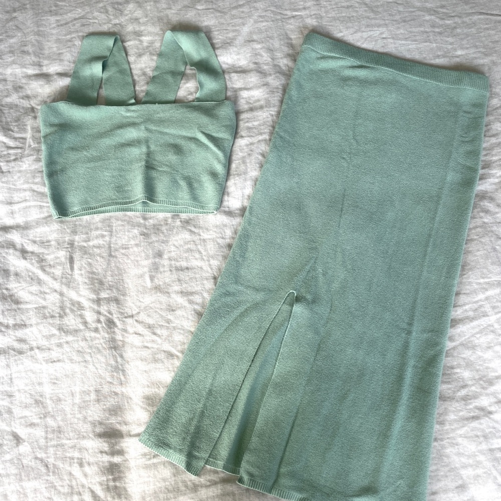 Matching skirt set